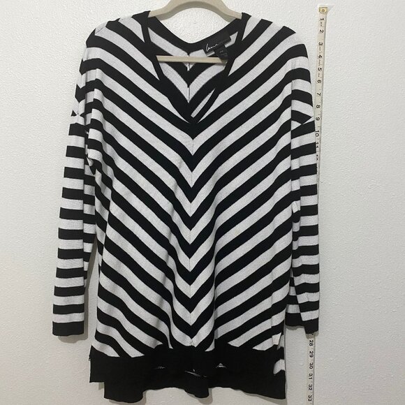 Lane Bryant Sweaters - Lane Bryant Chevron Striped Sweater Size 14/16